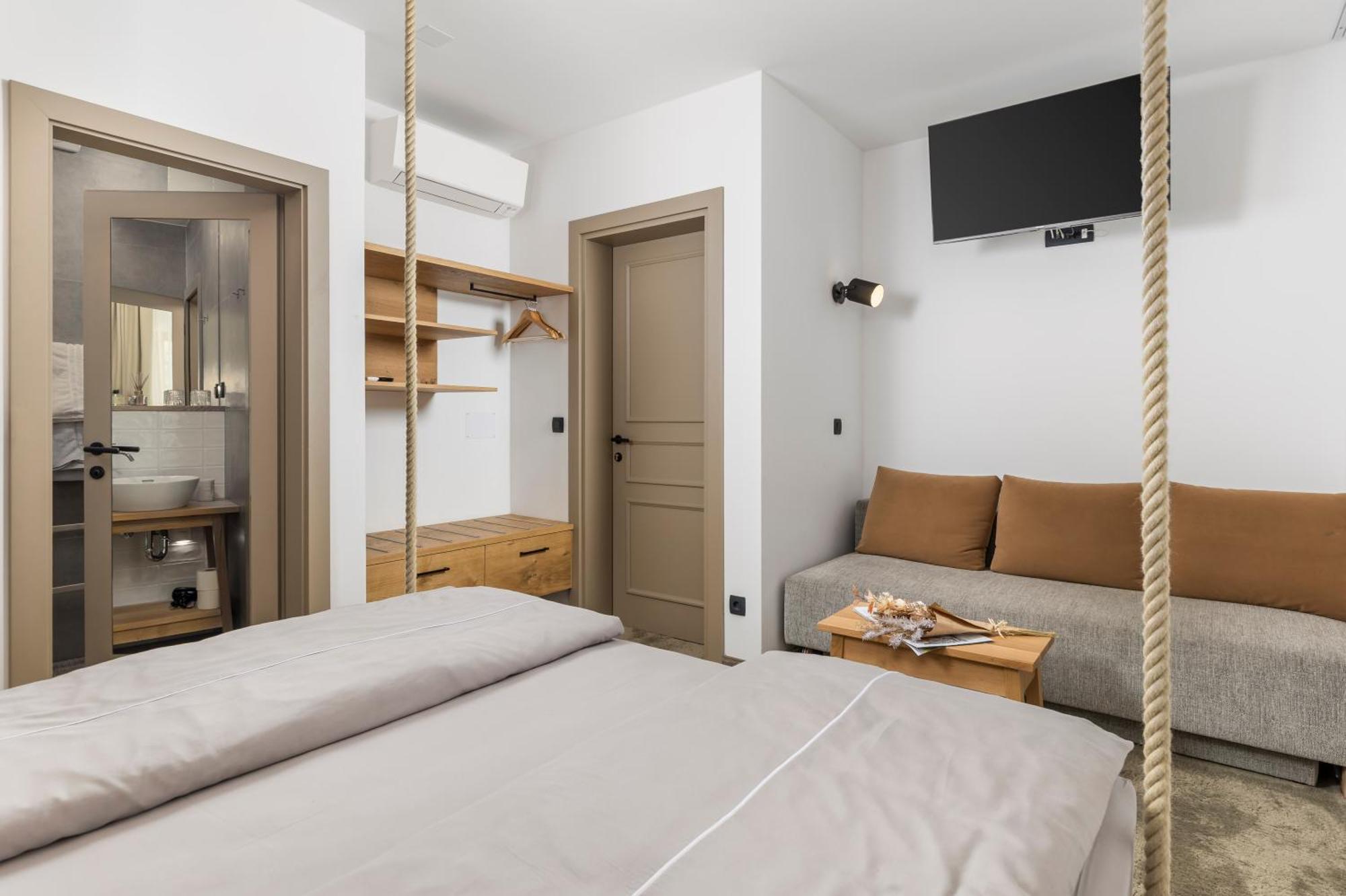 Pula Residence Rooms And Apartments Old City Center Kültér fotó