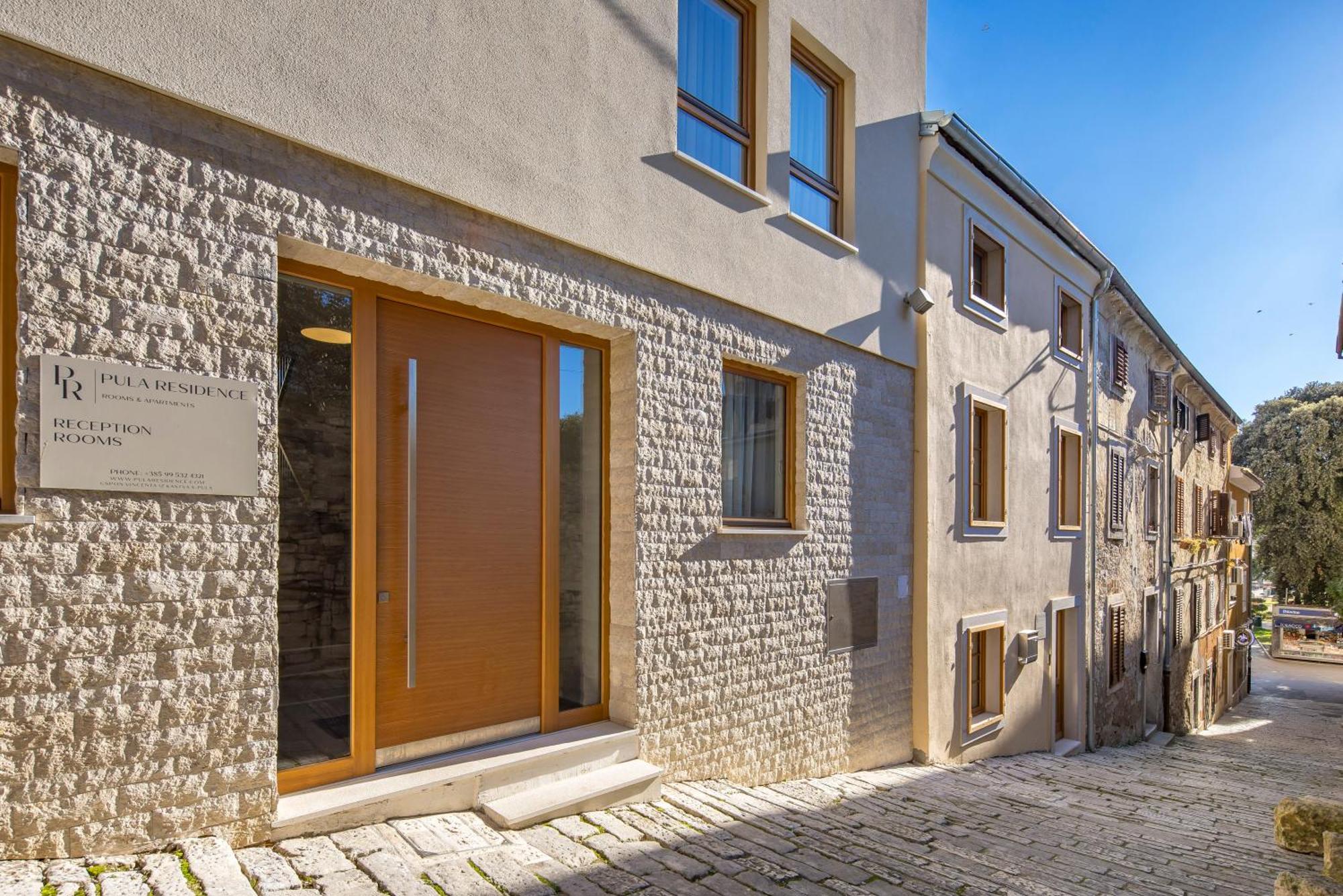 Pula Residence Rooms And Apartments Old City Center Kültér fotó